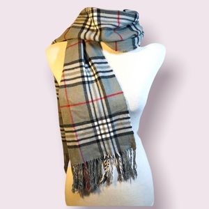 Gray & Black Nova Check Plaid 52” Scarf